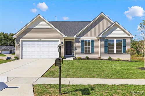 29538 Walnut Valley Ln, Wright City, MO, 63390-3230 | Card Image