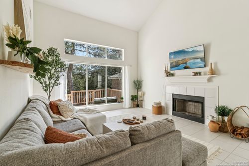 13719 Chittim Woods, San Antonio, TX, 78232-5460 | Card Image