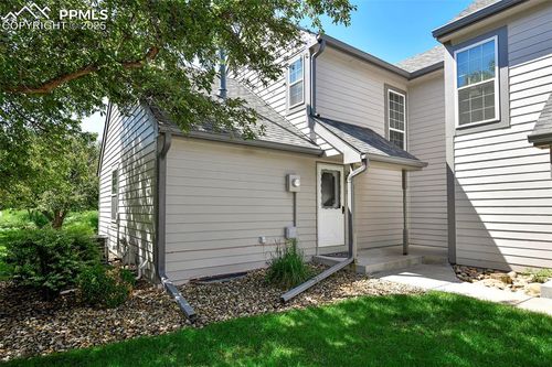 296 Cobblestone Dr, Colorado Springs, CO, 80906-7626 | Card Image