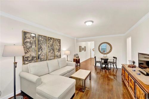 4f-40 89th St, Brooklyn, NY, 11209-5517 | Card Image