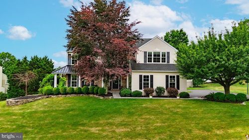 n-24 Brinker Dr, DOYLESTOWN, PA, 18901-7009 | Card Image