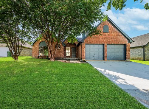 6105 Meadowside Trl, Arlington, TX, 76017-6435 | Card Image