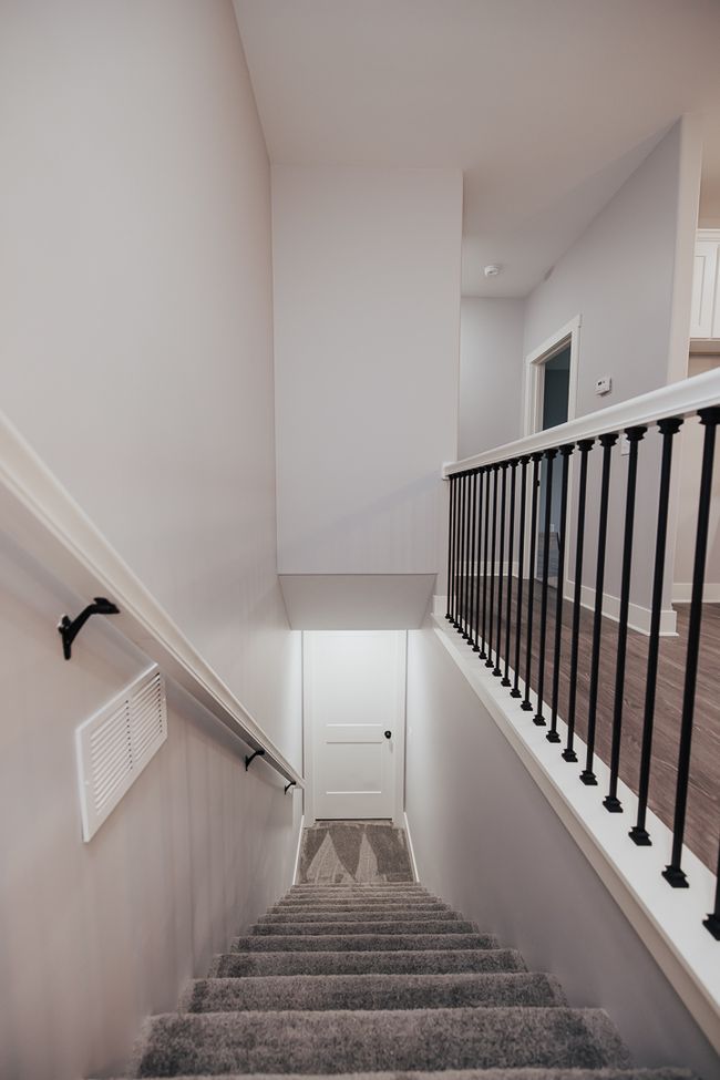 L - 404 Anjali Ct, Condo with 3 bedrooms, 2 bathrooms and 2 parking in SYCAMORE IL | Image 31