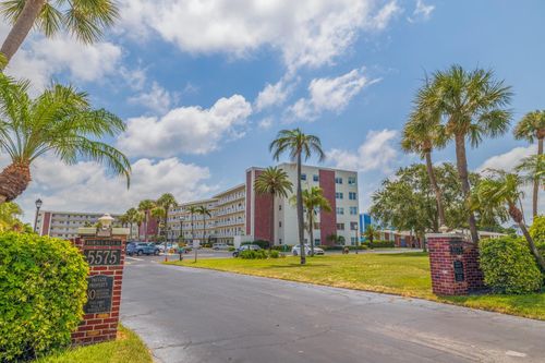 apt-329-5575 Gulf Blvd, ST PETE BEACH, FL, 33706-2342 | Card Image