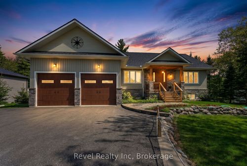 15 Stoney Rd, Tiny, ON, L9M0H2 | Card Image