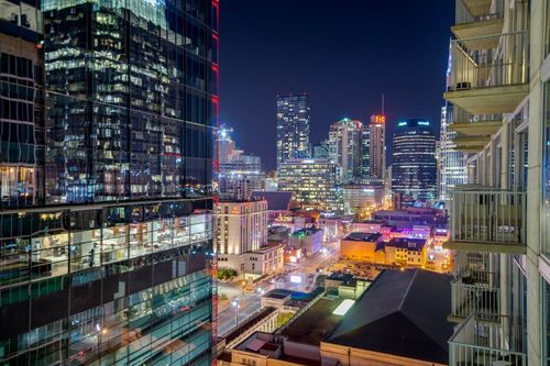 unit-1719-301 Demonbreun St, Nashville, TN, 37201-2246 | Card Image