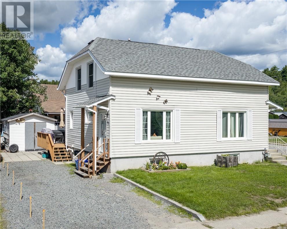 Residential in Levack
