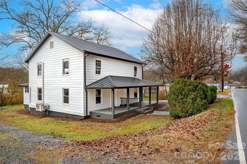 576 Pickens Hwy, Rosman, NC, 28772-0198 | Card Image