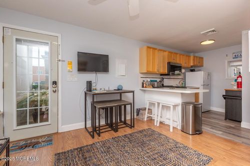 3-116 Sheridan Ave, Seaside Heights, NJ, 08751-2052 | Card Image