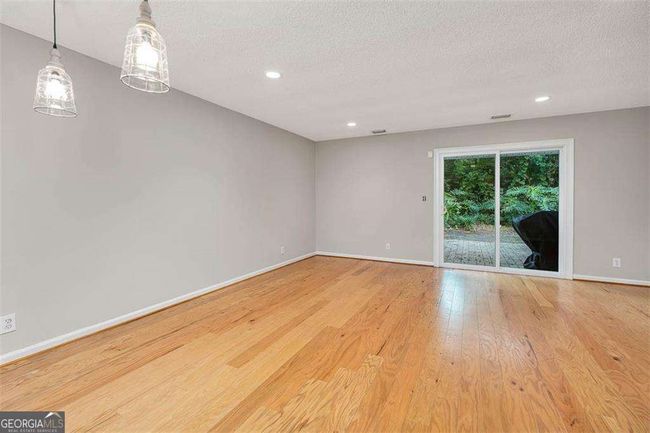 122 S Island Square Dr, Townhouse with 2 bedrooms, 3 bathrooms and 2 parking in Saint Simons Is GA | Image 7