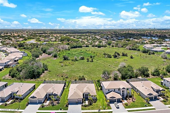 11030 Pebble Springs Run, House other with 3 bedrooms, 3 bathrooms and null parking in Fort Myers FL | Image 45
