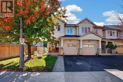10 Maplerun Street, Caledon, ON, L7C3P9 | Card Image