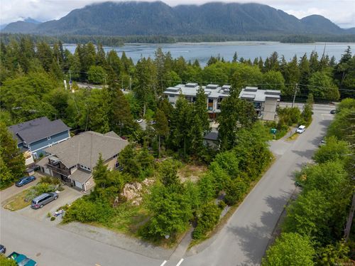 948 Hardy Pl, Tofino, BC, V0R | Card Image