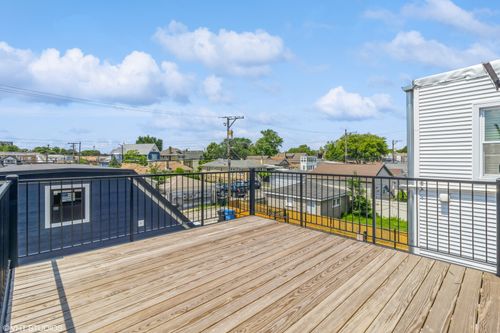 2-5306 N Luna Ave, Chicago, IL, 60630-1336 | Card Image