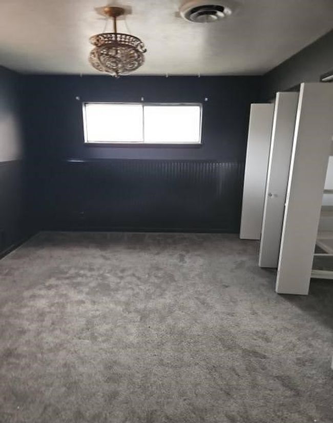 2727 E 25 Th St, House other with 3 bedrooms, 2 bathrooms and 6 parking in Big Spring TX | Image 11