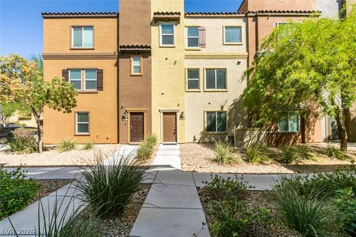 46-4650 Ranch House Rd, North Las Vegas, NV, 89031-4611 | Card Image