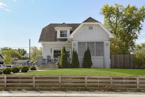 825 Iowa St, Indianapolis, IN, 46203-3943 | Card Image