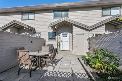 court yard entrance. Storage closet to right | Image 2