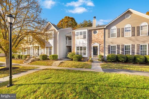 c-7802 Harrowgate Cir, SPRINGFIELD, VA, 22152-3805 | Card Image