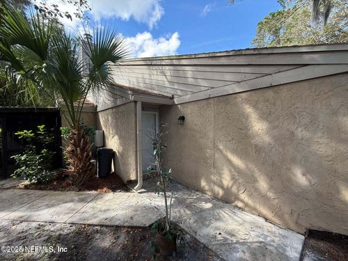 1074-3801 Crown Point Rd, JACKSONVILLE, FL, 32257-7804 | Card Image