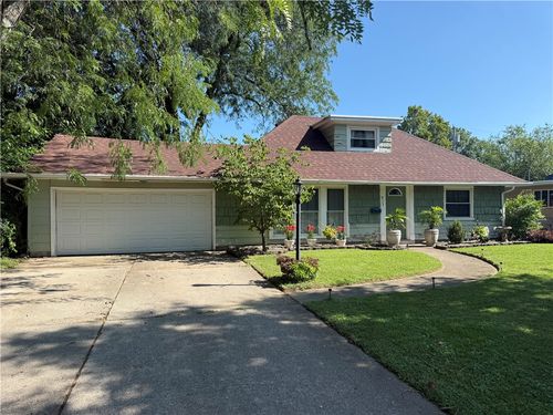 813 E Stroop Road, Kettering, OH, 45429 | Card Image