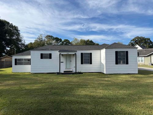 6899 Jefferson Blvd, Groves, TX, 77619-5937 | Card Image