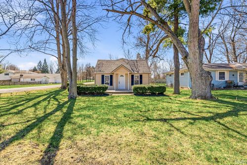 19598 Yoder St, South Bend, IN, 46614-5542 | Card Image