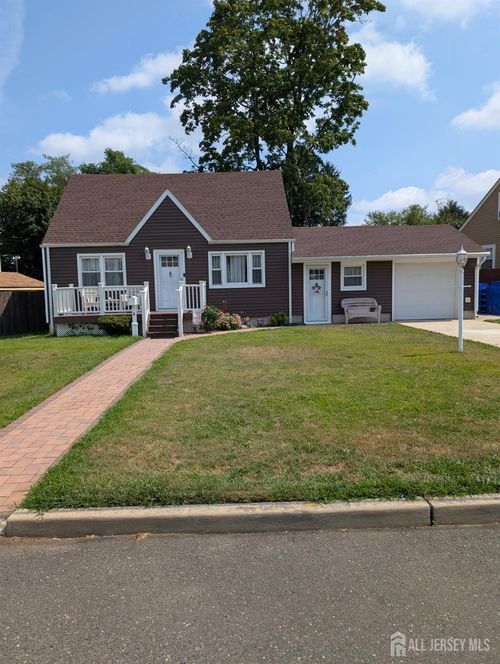 6 Donna Street, East Brunswick, NJ, 08816 | Card Image