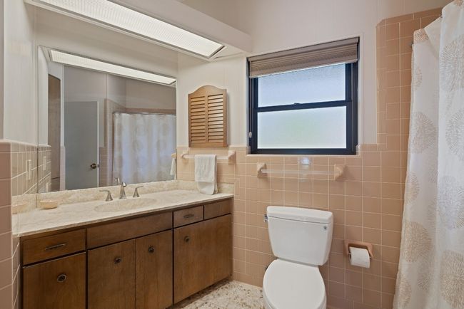 2401 Manana St, House other with 4 bedrooms, 4 bathrooms and 2 parking in Austin TX | Image 26