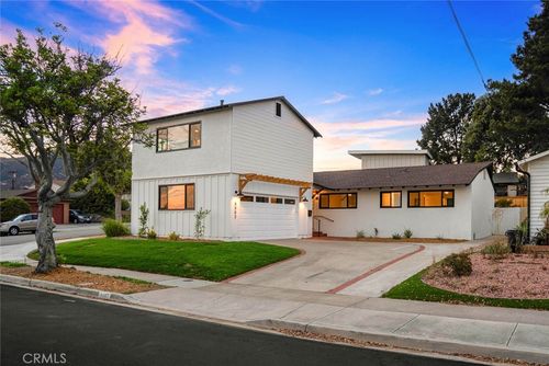 8402 Boulder Pl, San Diego, CA, 92119-1901 | Card Image