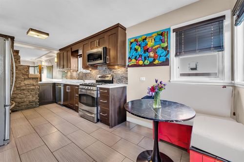 2925 Mcgill St, Vancouver, BC, V5K1H8 | Card Image