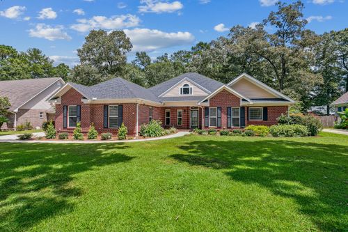 6033 Dorchester Pl, Crestview, FL, 32536-9397 | Card Image