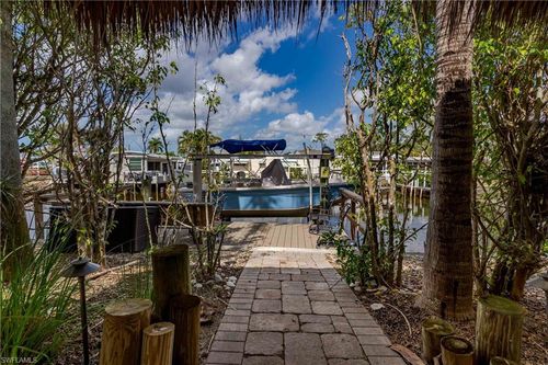 13399 Snook Cir, NAPLES, FL, 34114 | Card Image