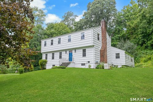 31 Granite Ridge Rd, Redding, CT, 06896-2218 | Card Image