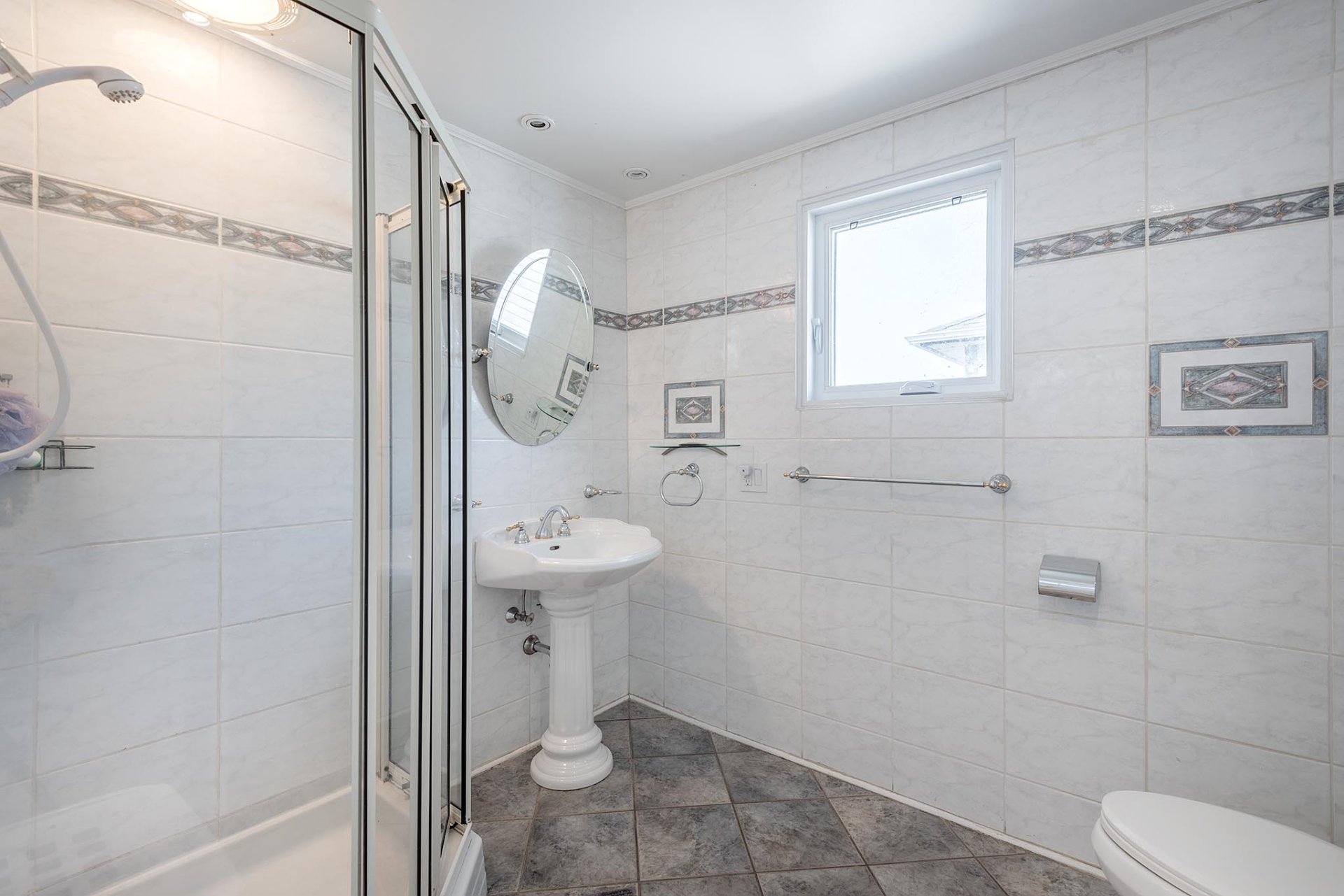 Residential in Pointe-Claire 3