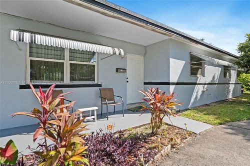 321 N 69th Ave, Hollywood, FL, 33024-7415 | Card Image