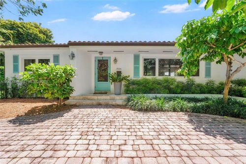 1524 Siena Ave, Coral Gables, FL, 33146-1636 | Card Image