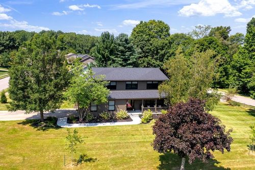 10 Woodside Blvd, Lexington, OH, 44904 | Card Image