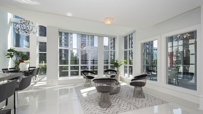 PH2 - 1102 Hornby Street, Condo with 3 bedrooms, 3 bathrooms and 4 parking in Vancouver BC | Image 9