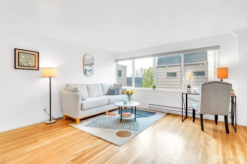 505-919 2nd Ave W, Seattle, WA, 98119-3775 | Card Image