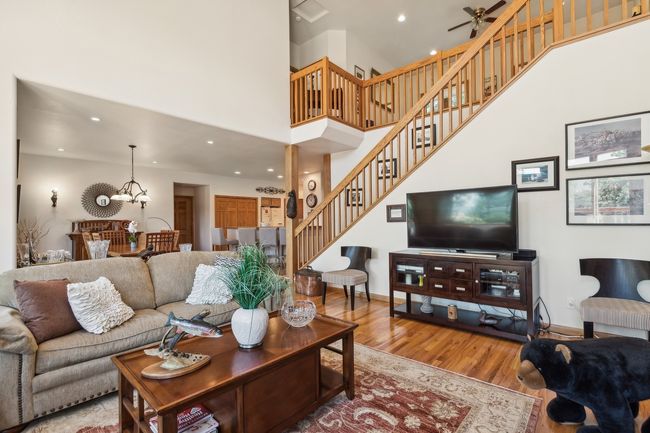 Open Floor Plan | Image 18