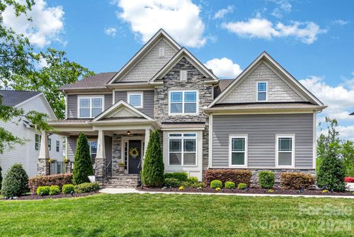 18421 Doves Crest Rd, Cornelius, NC, 28031-0409 | Card Image