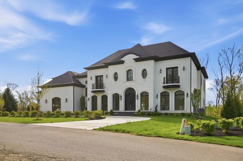 10007 Allen Dr, Dublin, OH, 43017-7646 | Card Image