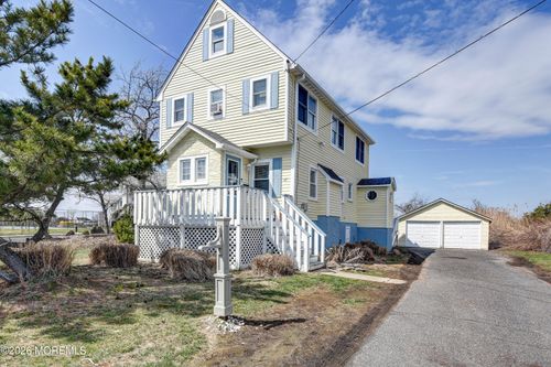 47 Valentine St, Monmouth Beach, NJ, 07750-1438 | Card Image