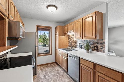 apt-110-6601 Buckley Cir, Inver Grove Heights, MN, 55076-2013 | Card Image
