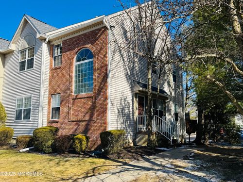 67-113 Richmond Ct N, Holmdel, NJ, 07733-2746 | Card Image