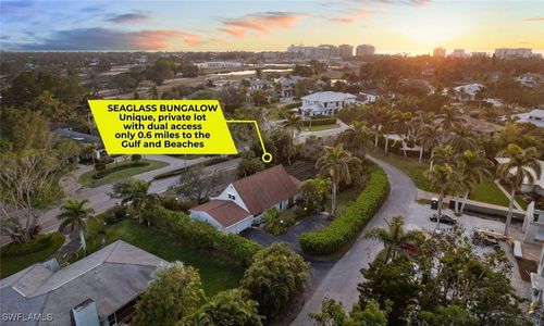 711 Banyan Blvd, NAPLES, FL, 34102-5109 | Card Image