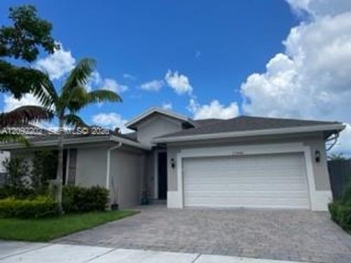 0-27844 Sw 133rd Path, Homestead, FL, 33032-8252 | Card Image