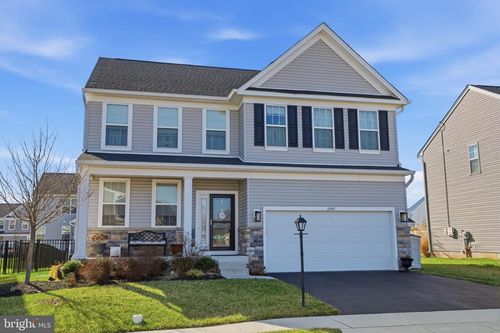 2345 Twin Lakes Dr, QUAKERTOWN, PA, 18951-2866 | Card Image