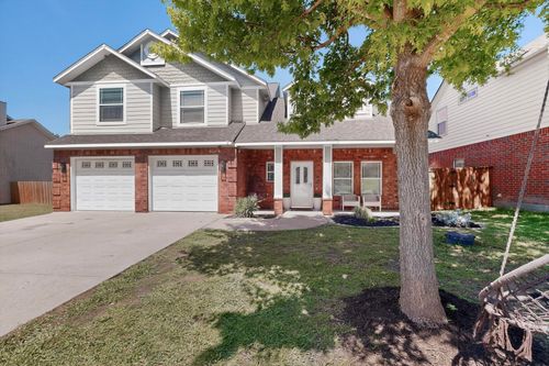 324 Timbercreek Ct, Princeton, TX, 75407-5737 | Card Image